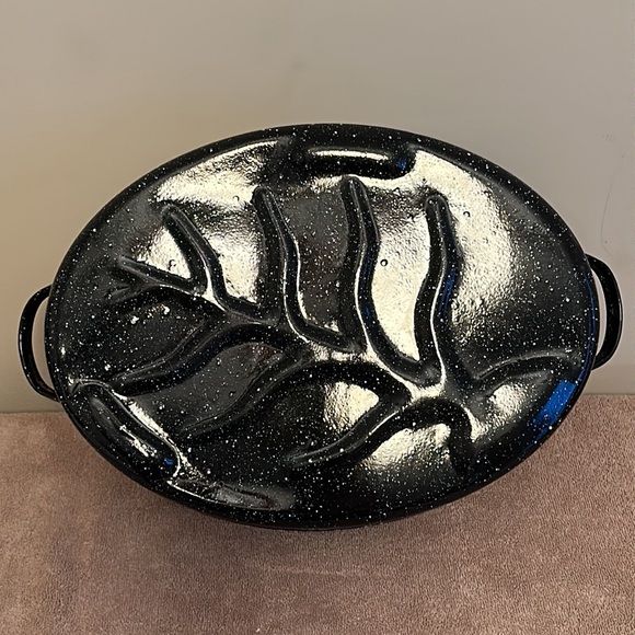 Vintage Enamelware Large 18” Roaster - Picture 7 of 10